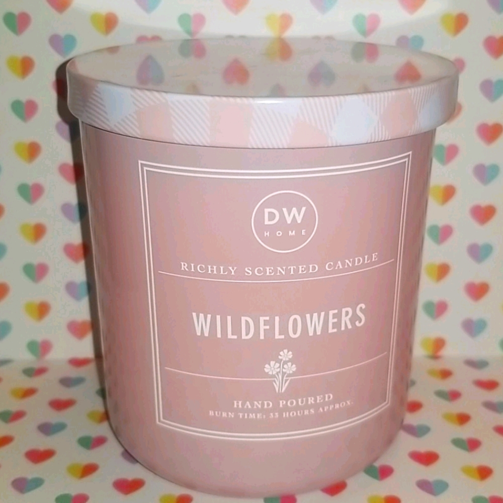 Brand New DW HOME Wildflowers scented candle